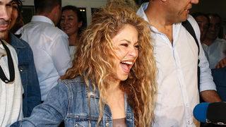 Shakira'ya İstanbul'da baklavalı karşılama!