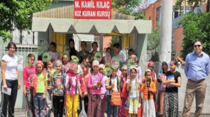 Sabah Kur'an, &Ouml;ğleden Sonra Badminton &Ouml;ğreniyorlar