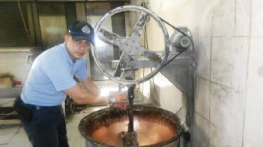 Pişmaniye İmalathanesine M&uuml;h&uuml;r