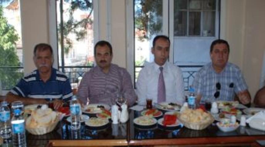 Ak Parti Antalya Milletvekili H&uuml;seyin Samani Akseki&rsquo;de