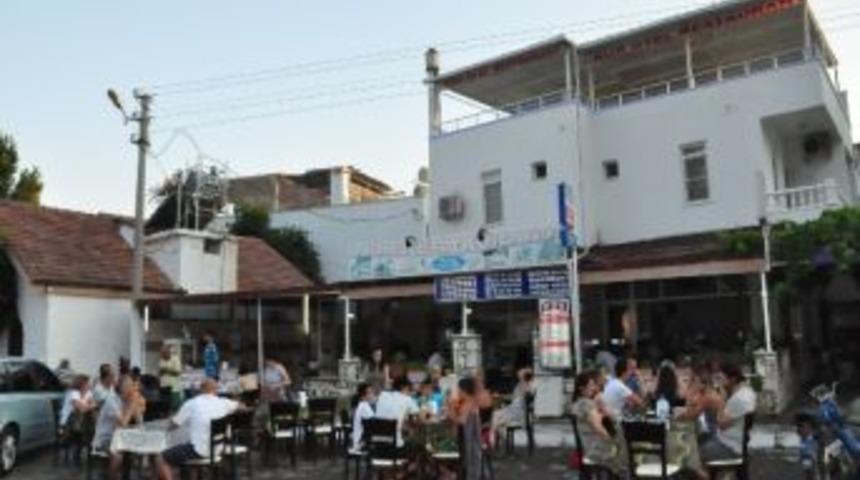 &Ouml;ren&rsquo;de Plajlar Doldu