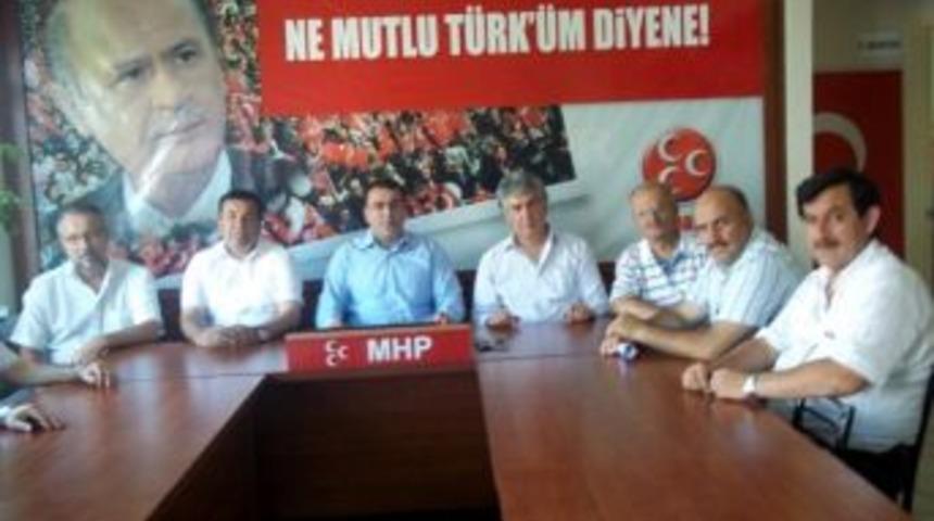Kızılay Eskişehir Şube Başkanı, Mhp İl Teşkilatını Ziyaret Etti