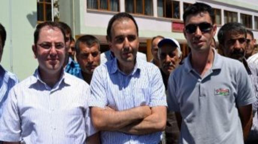G&uuml;neş Enerjisi İle &Ccedil;alışan Ara&ccedil; Niğde Turunda