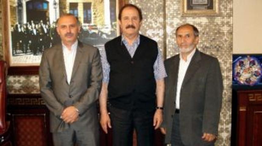 Otob&uuml;s&ccedil;&uuml;lerden Sesob&rsquo;a Ziyaret