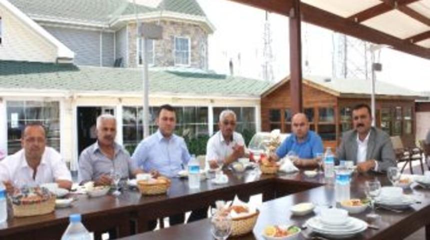 D&uuml;zce&rsquo;nin Belediye Başkanları Bir Arada