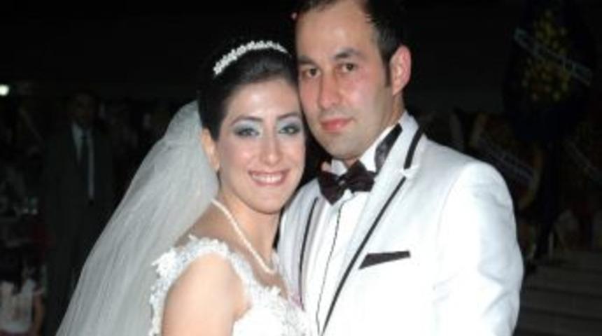 &Ouml;zbek Ailesinin Mutlu G&uuml;n&uuml;