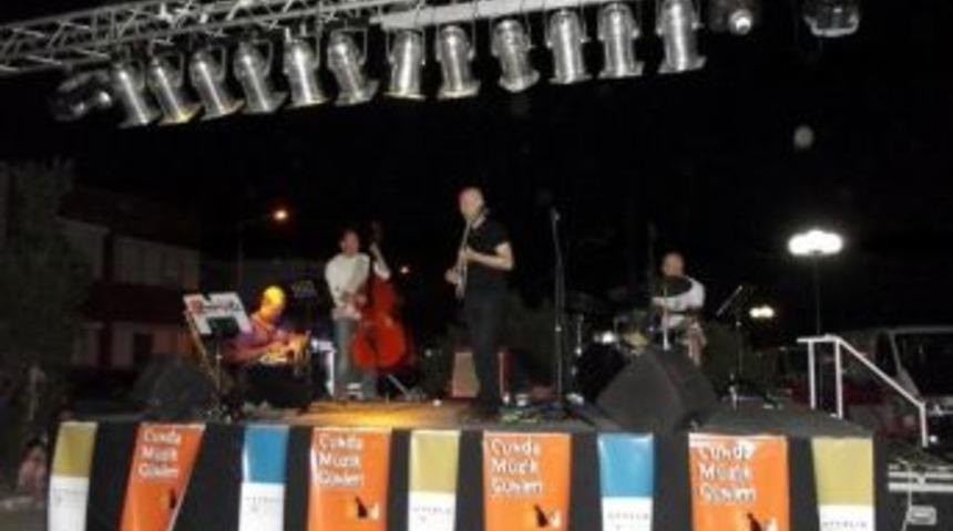 Cunda M&uuml;zik G&uuml;nleri Sona Erdi
