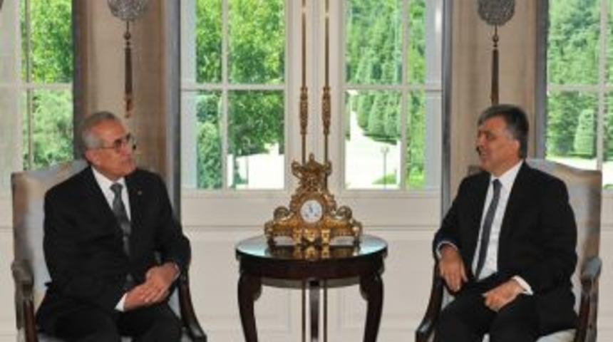 Cumhurbaşkanı G&uuml;l, L&uuml;bnan Cumhurbaşkanı Ile &Ccedil;alışma Yemeğinde Bir Araya Geldi