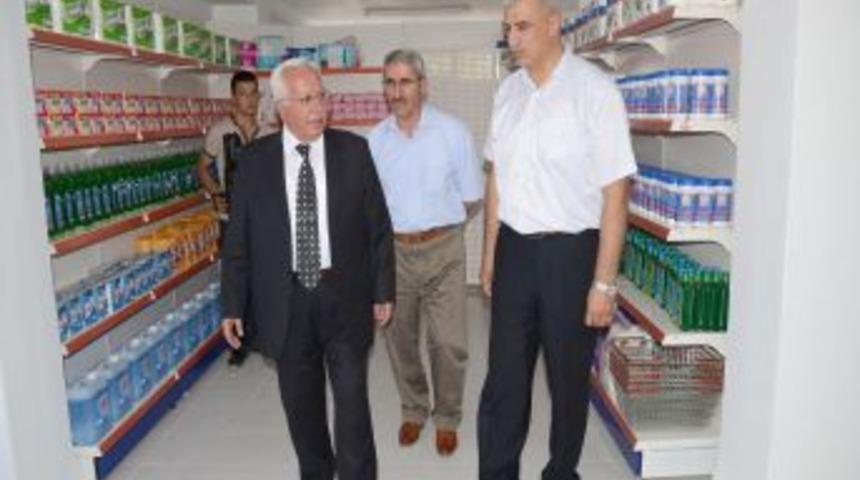 Kimse Yok Mu Derneği &lsquo;Hayır Market&rsquo; A&ccedil;tı