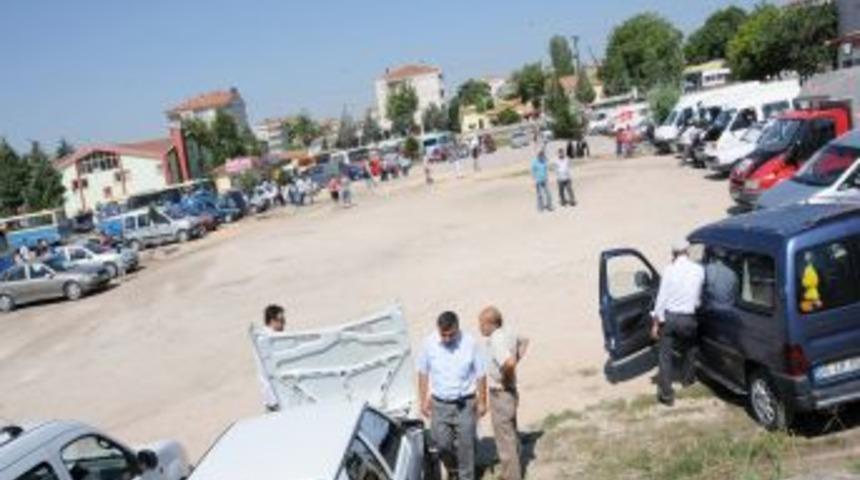 Merzifon&rsquo;un Ilk A&ccedil;ık Oto Pazarı Hizmete A&ccedil;ıldı