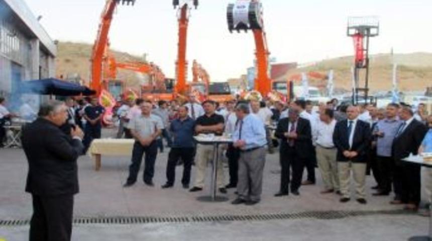 Sanko Makina Ankara'da G&uuml;c&uuml;ne G&uuml;&ccedil; Kattı