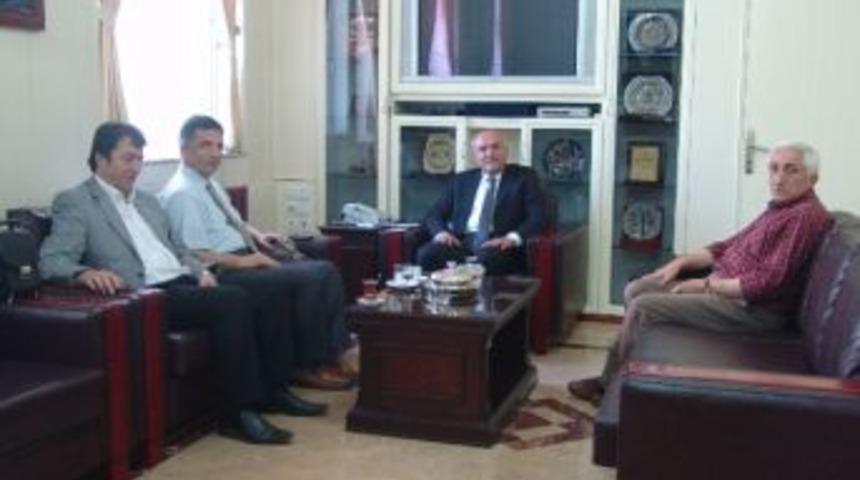 İha&rsquo;dan Bayburt Valisi İpek&rsquo;e Ziyaret