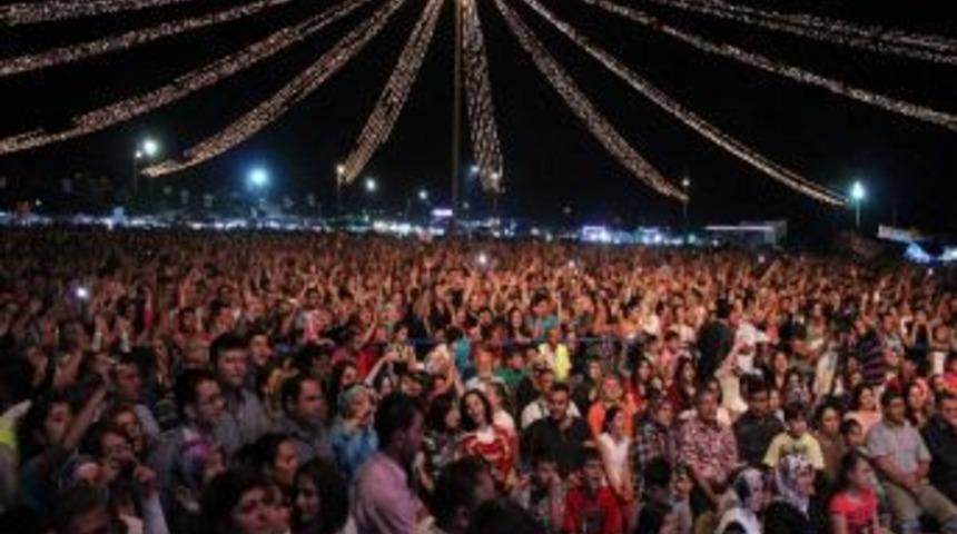 &ldquo;g&ouml;l Festivali T&uuml;rkiye&rsquo;nen En &Ouml;nemli Festivalı Oldu&rdquo;