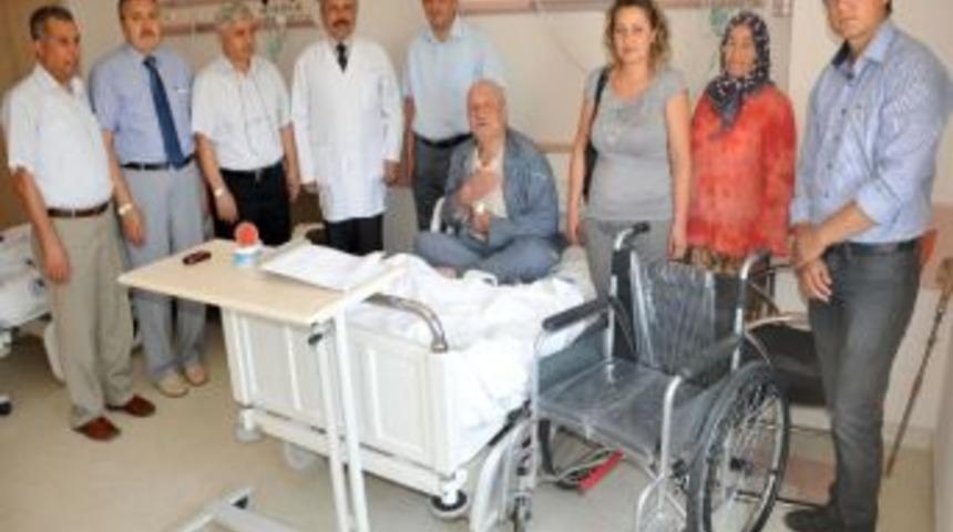 Defterdarlık Personelinin Topladığı Mavi Kapaklarla Tekerlekli Sandalyeye Kavuştu