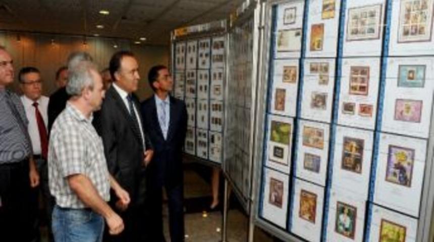 Vali Altıparmak Pul Sergisinin A&ccedil;ılışını Yaptı