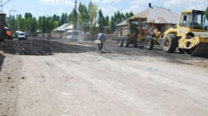 Patnos Belediyesi&rsquo;nden Beton Asfalt M&uuml;jdesi