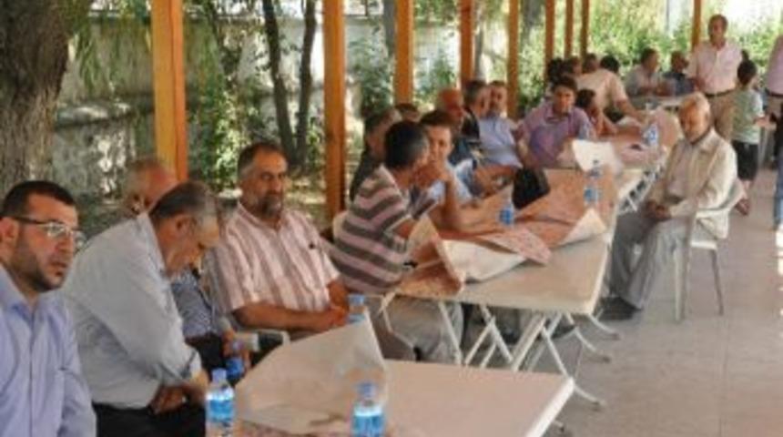 Yerk&ouml;y&rsquo;de İmam Hatip Mezunları Pilav G&uuml;n&uuml;nde Buluştu