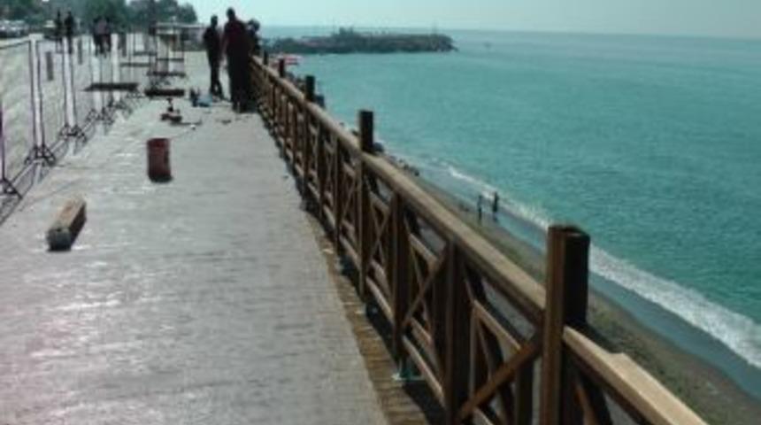 Ak&ccedil;akoca Sahil D&uuml;zenlemesi