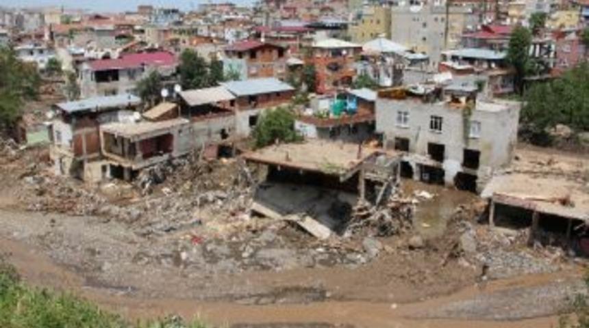 Samsun&rsquo;da Selden Zarar G&ouml;ren Ev Ve İşyerlerine 3 Milyon Lira &Ouml;dendi