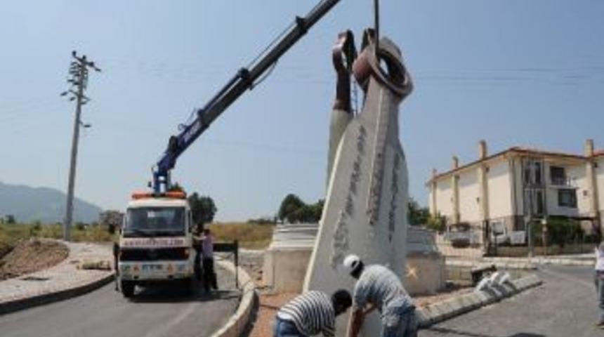 Başiskele'ye Kemen&ccedil;e Saat Kulesi