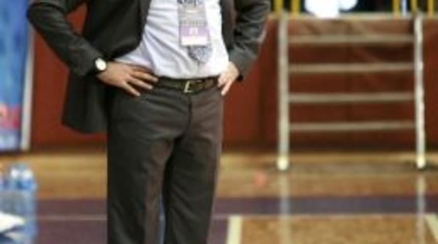 Botaşspor Sahaya &Ccedil;ıkıyor