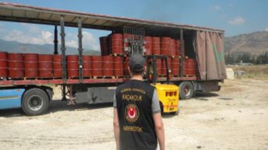 G&uuml;mr&uuml;k Muhafaza Ekiplerinden Akaryakıt Ka&ccedil;ak&ccedil;ılarına B&uuml;y&uuml;k Darbe