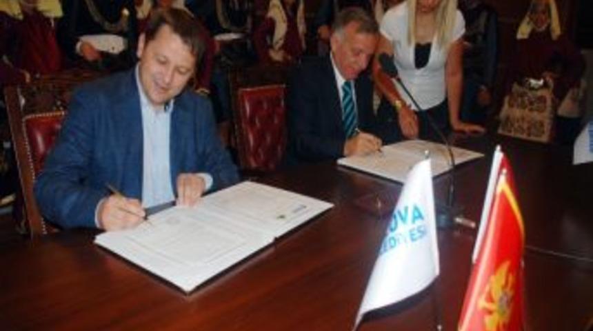 Yalova Belediyesi İle Budva Arasında Kardeş Şehir Protokol&uuml; İmzalanadı