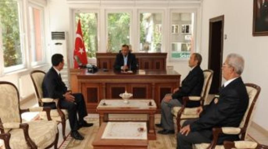 Gazilerden Vali'ye Ziyaret