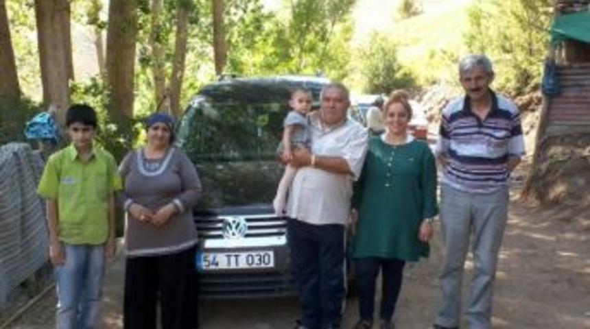 Sakaryalı Aile Tatil İ&ccedil;in Hakkari'yi Tercih Etti