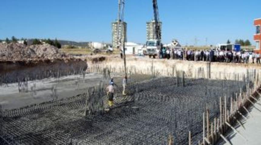 Cami Yapımında Alevi-s&uuml;nni B&uuml;t&uuml;nleşmesi