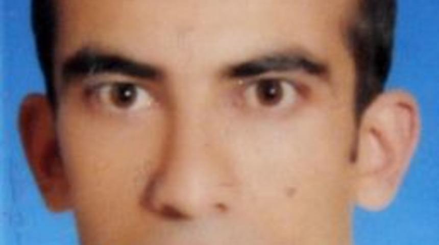 Polis, 3. Yargı Paketinden &Ccedil;ıkıp Arkadışını &Ouml;ld&uuml;ren Zanlıyı Arıyor