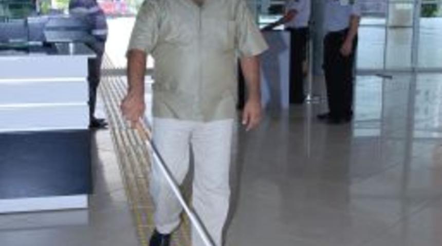 Belediye Binası Engelliler I&ccedil;in Yeniden D&uuml;zenlendi