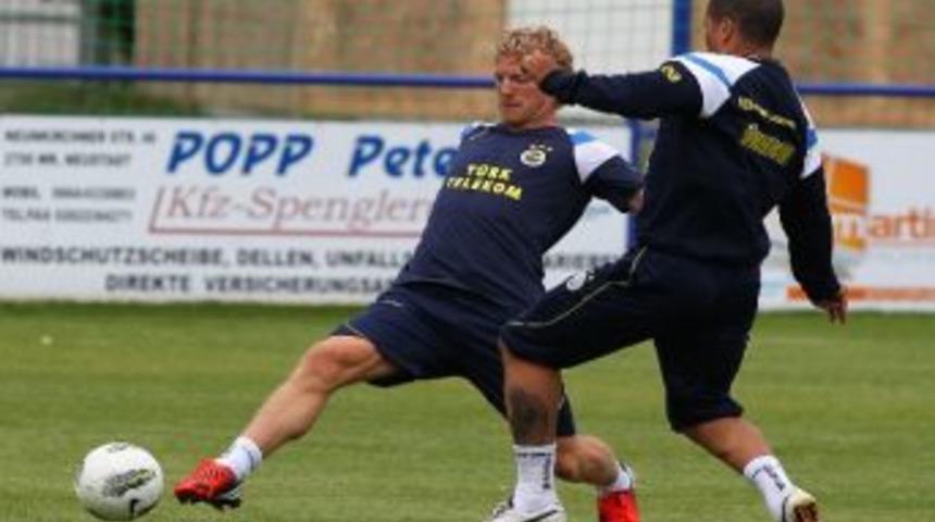 Fenerbah&ccedil;e&rsquo;de Yeni Sezon Hazırlıkları Devam Ediyor