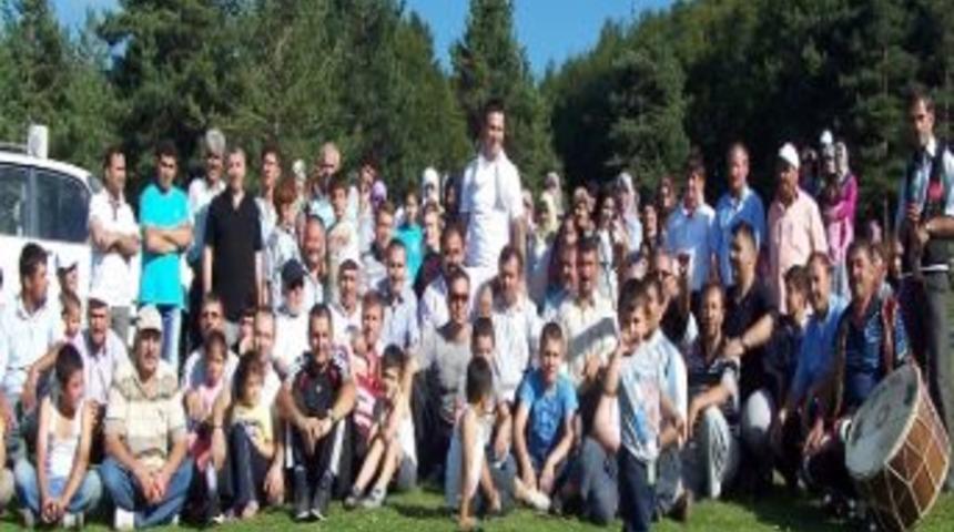 Vezirk&ouml;pr&uuml;l&uuml; Gen&ccedil; Sporcular Kayseride