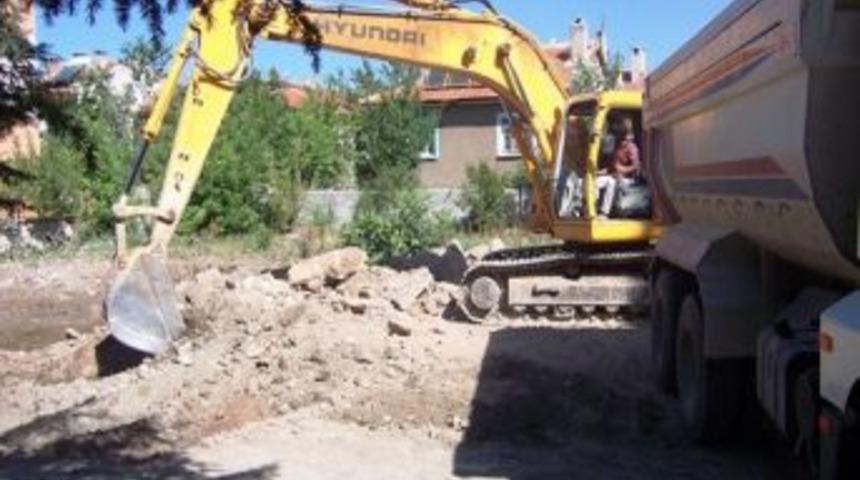 Şuhut Halk Eğitim Merkezi&rsquo;nin İnşaatına Başlandı