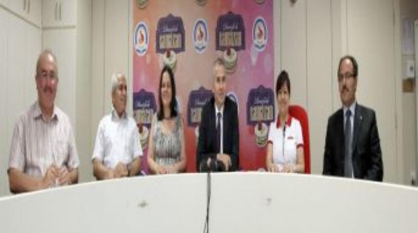 Denizli Belediye Başkanı Zolan, Her G&uuml;n Başka Mahallede Iftar Edecek