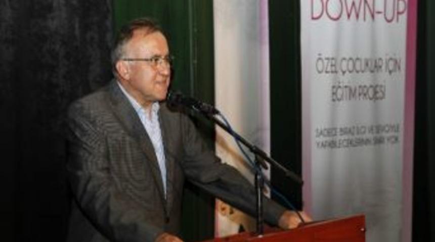 Down-up Projesine Davullu-zurnalı Kapanış