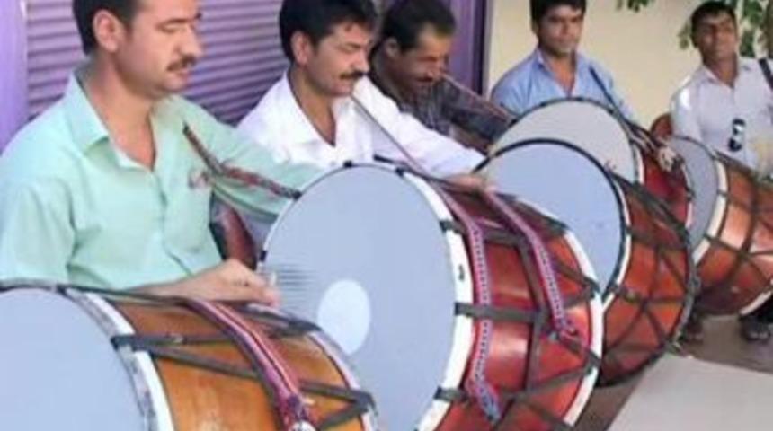 Şanlıurfalı Davulcular Ramazan'a Hazır