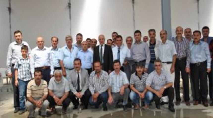 Ak Partili Vekiller Demirciler Sitesi&rsquo;ni Ziyaret Etti