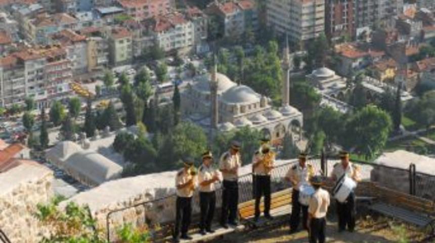 Amasya Belediye Bandosu Harşena Kalesi&rsquo;nde Her G&uuml;n Konser Verecek