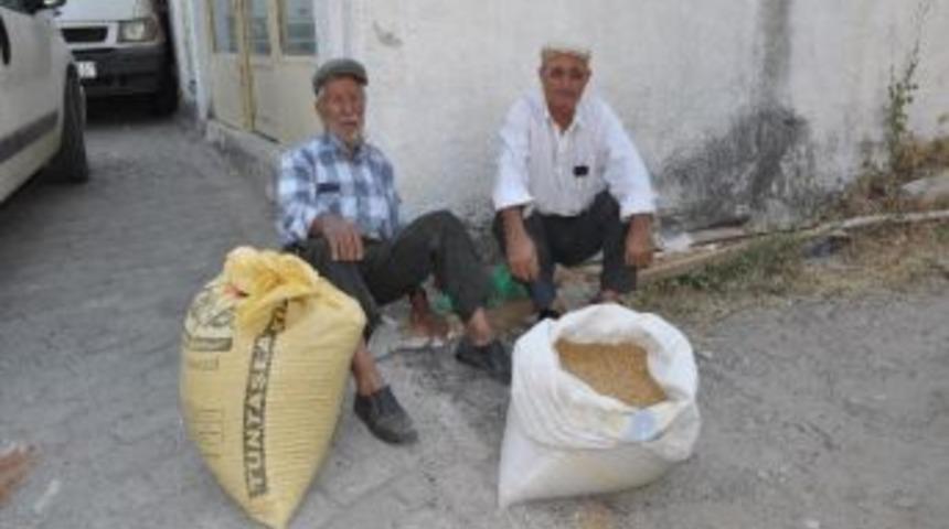 Asırlık Zahire Pazarı Can &Ccedil;ekiyor