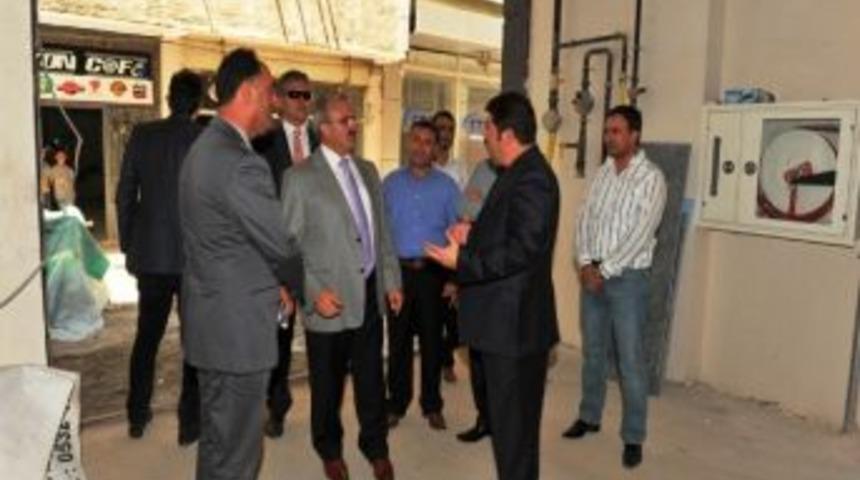 Vali Karaloğlu&rsquo;nun Otel İnşaatı Ve Otelcilik Ve Turizm Meslek Lisesi Ziyareti