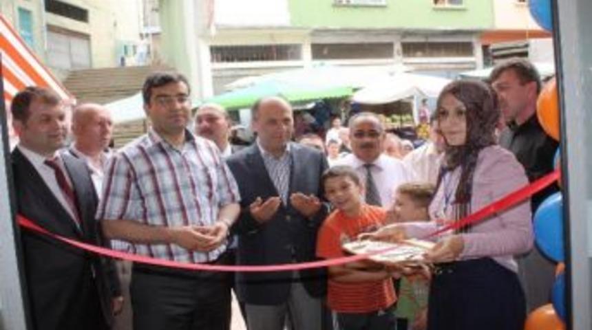 &Ccedil;anak&ccedil;ı'ya &ldquo;emin Şenel Alışveriş Merkezi&rdquo; A&ccedil;ıldı