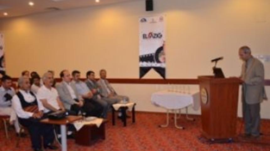 Sanat&ccedil;ılar eserlerini sergilediler