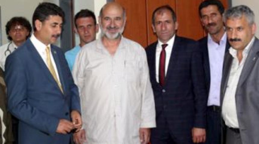 Hasta ziyaretinde sorunları dinledi!