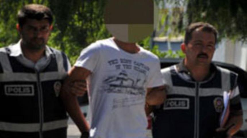 &Ccedil;aldığı c&uuml;zdanı iade edince dayak yedi