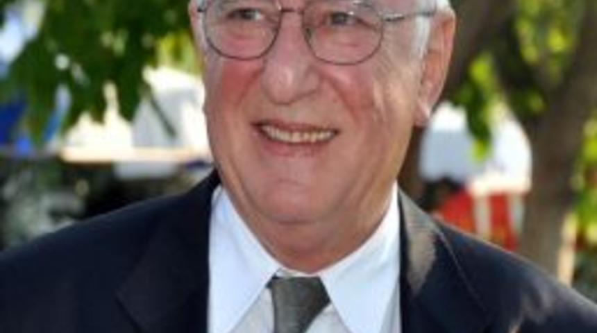 Aliağa Belediyesi&rsquo;nin Misafiri Olarak G&ouml;n&uuml;ll&uuml; Gen&ccedil;lik Kampı İ&ccedil;in Kentte Bulunan Gen&ccedil;ler &ldquo;ı Love You Turkey, I Love You Aliaga&rdquo; Diyerek &Uuml;lkelerine D&ouml;nd&uuml;