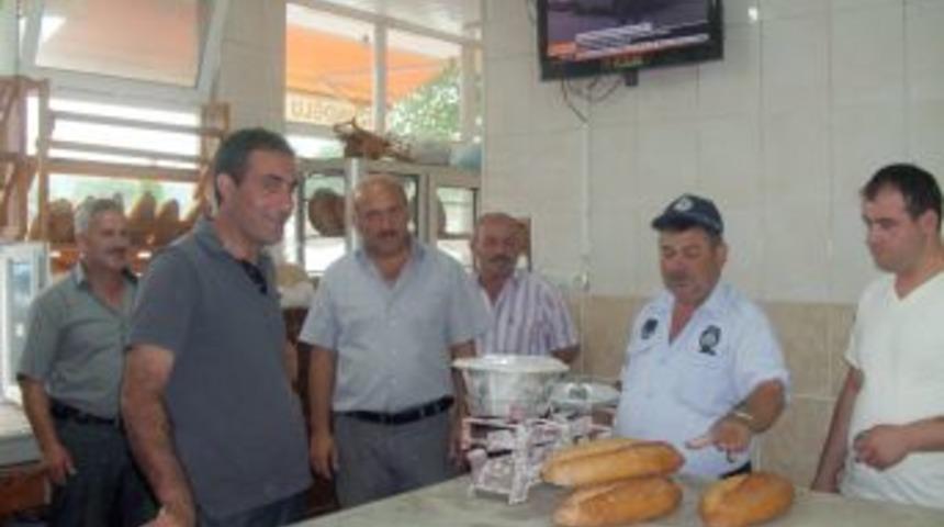Tekkek&ouml;y Zabıtası, Fırıncı Ve Kasapları Denetliyor