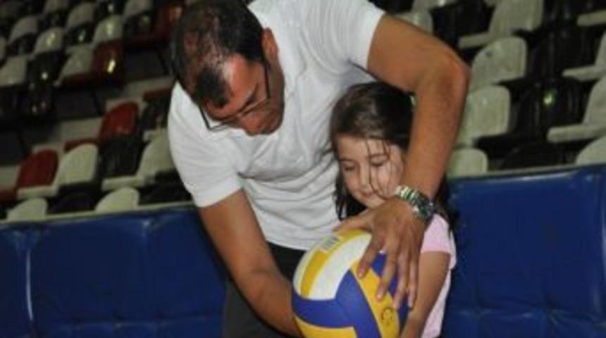 Voleyboldaki Başarılar İlgiyi Artırdı