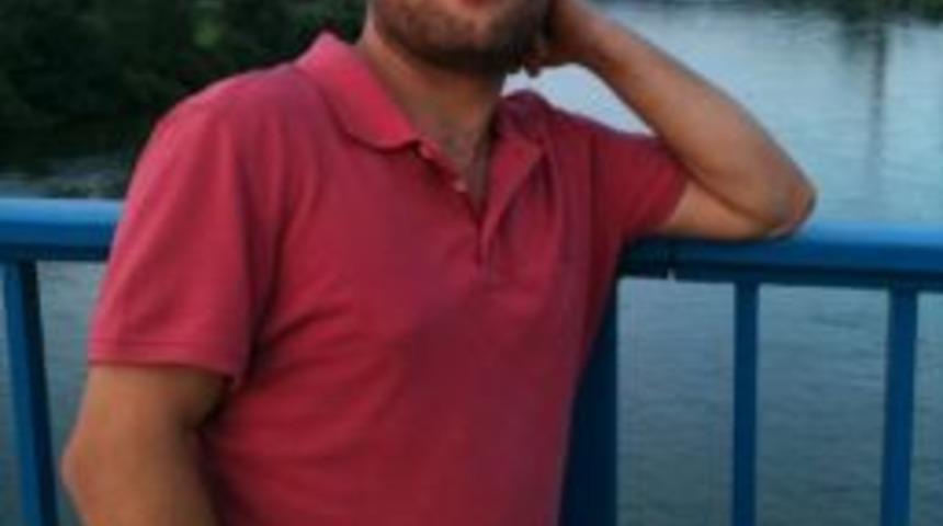 Almanya&rsquo;da Trafik Kazasında &Ouml;len Gen&ccedil; Memleketinde Toprağa Verildi